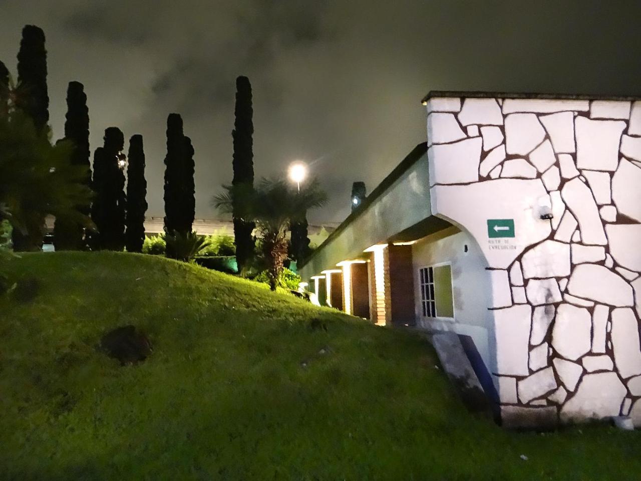 Silmar Hotel/Motel Rio Blanco  Exterior photo